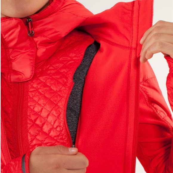 Lululemon bundle up Jacket - Picture 5 of 9